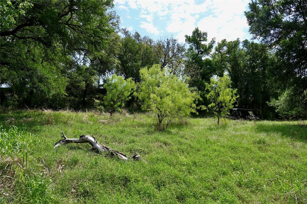 588 County Road 430 Mullin, TX 76864 - Photo 10 of 40