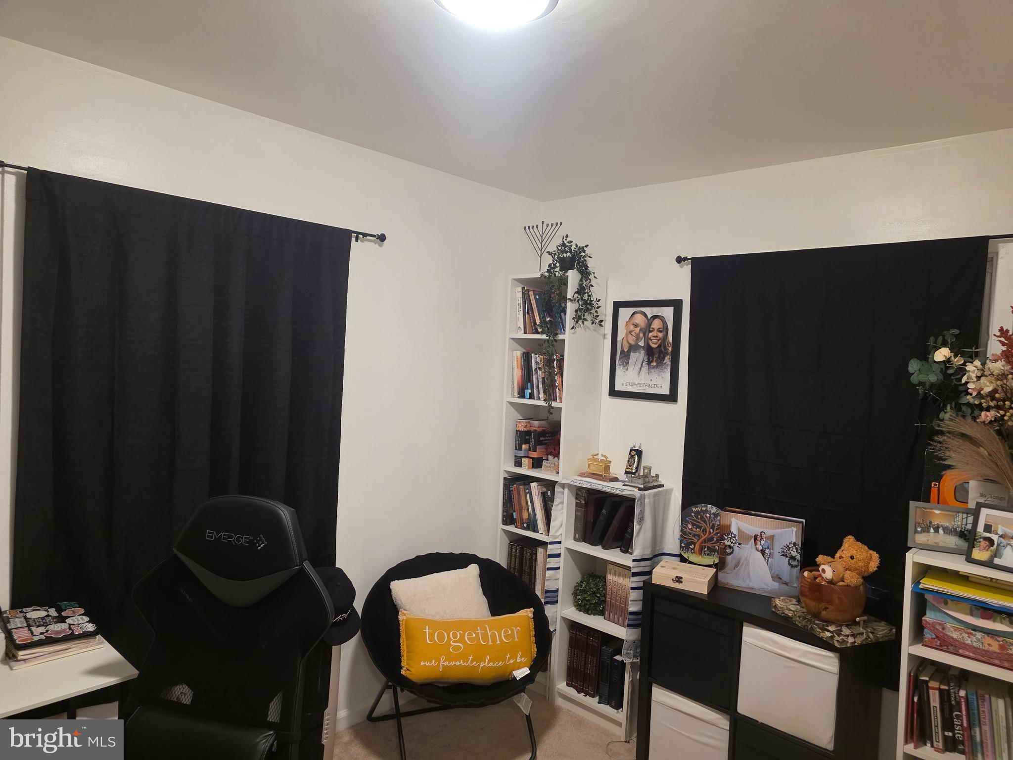 44 Peacock Lane Willingboro, NJ 08046 - Photo 11 of 23 a living room with furniture and a flat screen tv