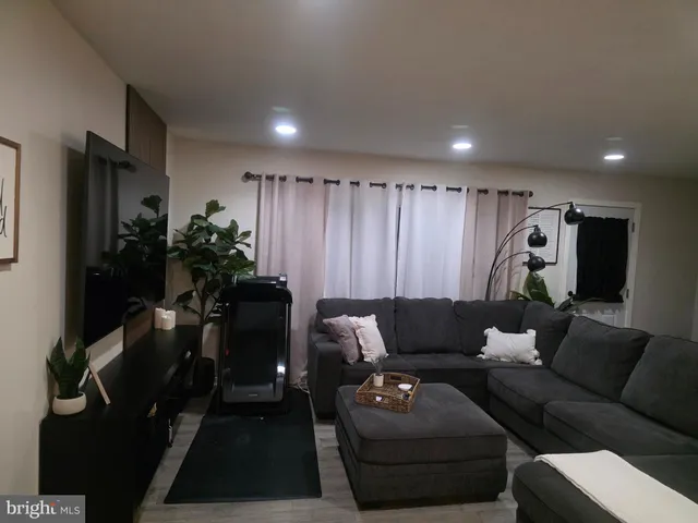 $344,900 | 44 Peacock Lane, Willingboro, NJ 08046