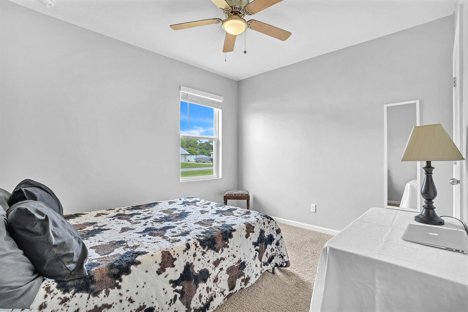 1401 Southeast Portillo Road Port St. Lucie, FL 34952 - Photo 33 of 41 Bedroom 3