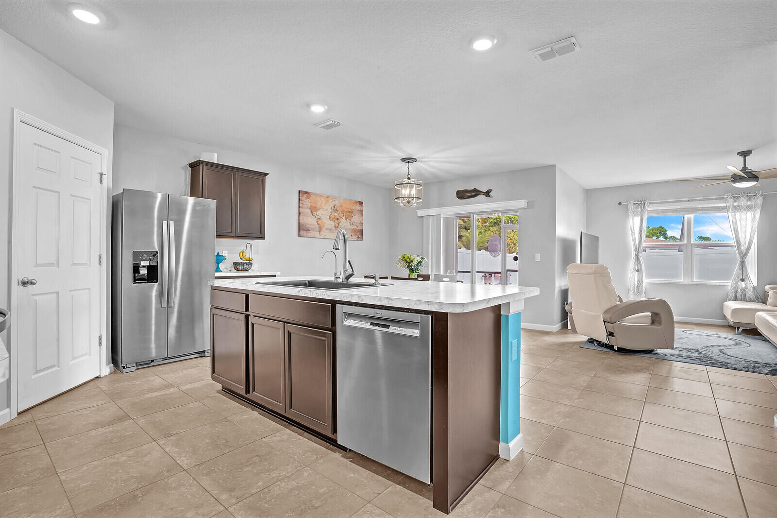 1401 Southeast Portillo Road Port St. Lucie, FL 34952 - Photo 9 of 41 Kitchen island
