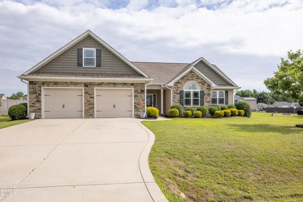 $376,900 | 56 Thurman Drive, Selma, NC 27576
