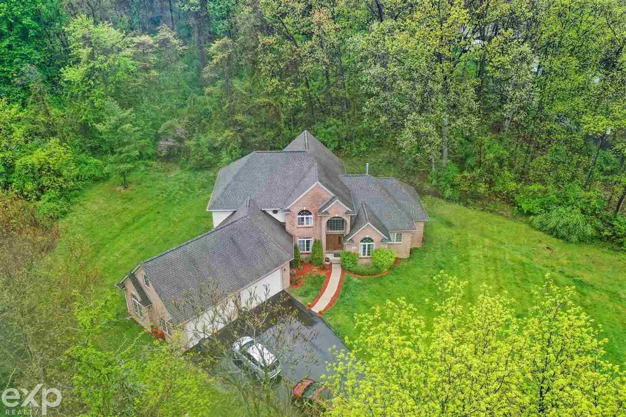 6020 North Rochester Road Rochester, MI 48306 - Photo 5 of 74 50075031-5.JPG
