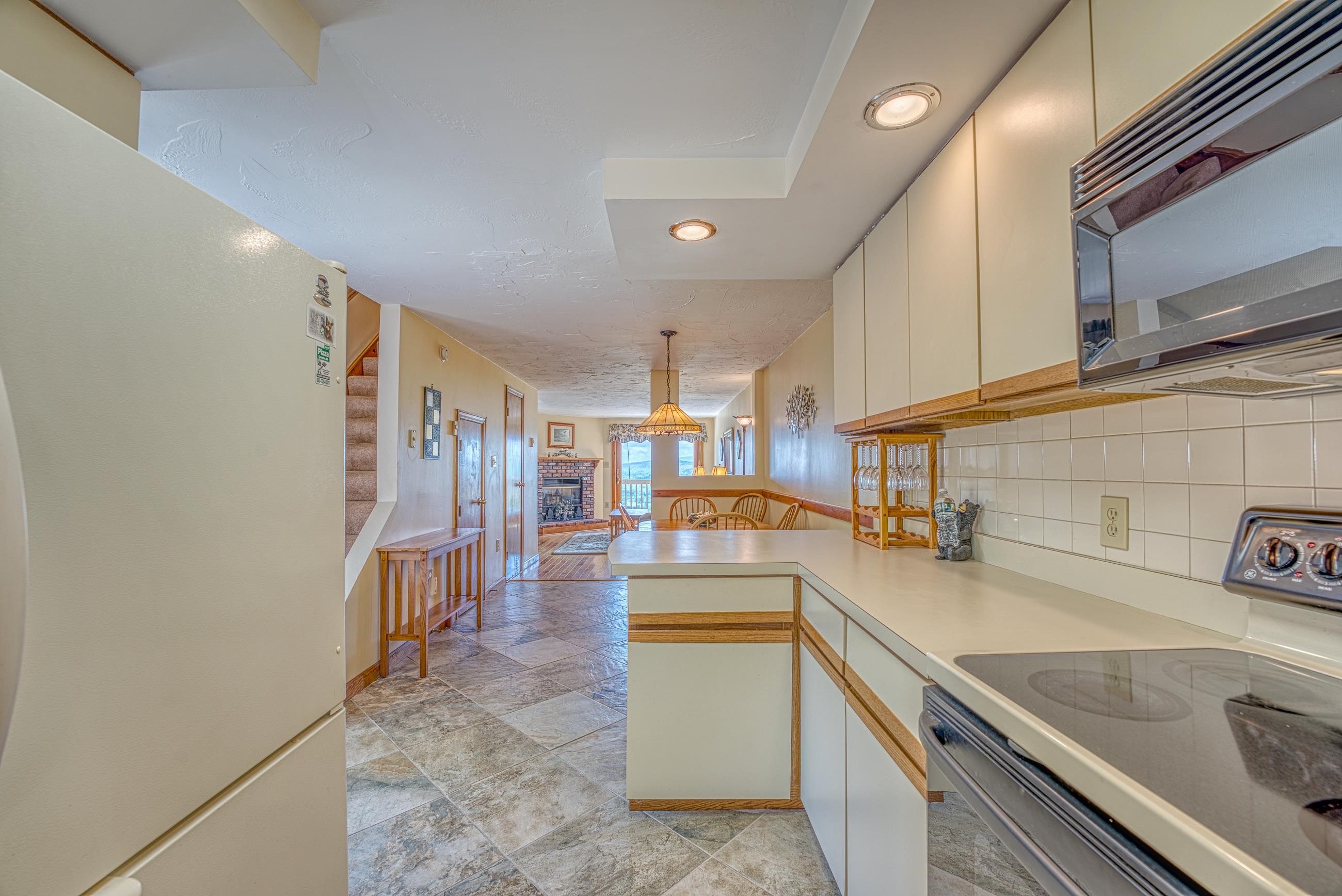 182 Pinnacle Road, Unit 6 Campton, NH 03223 - Photo 11 of 36