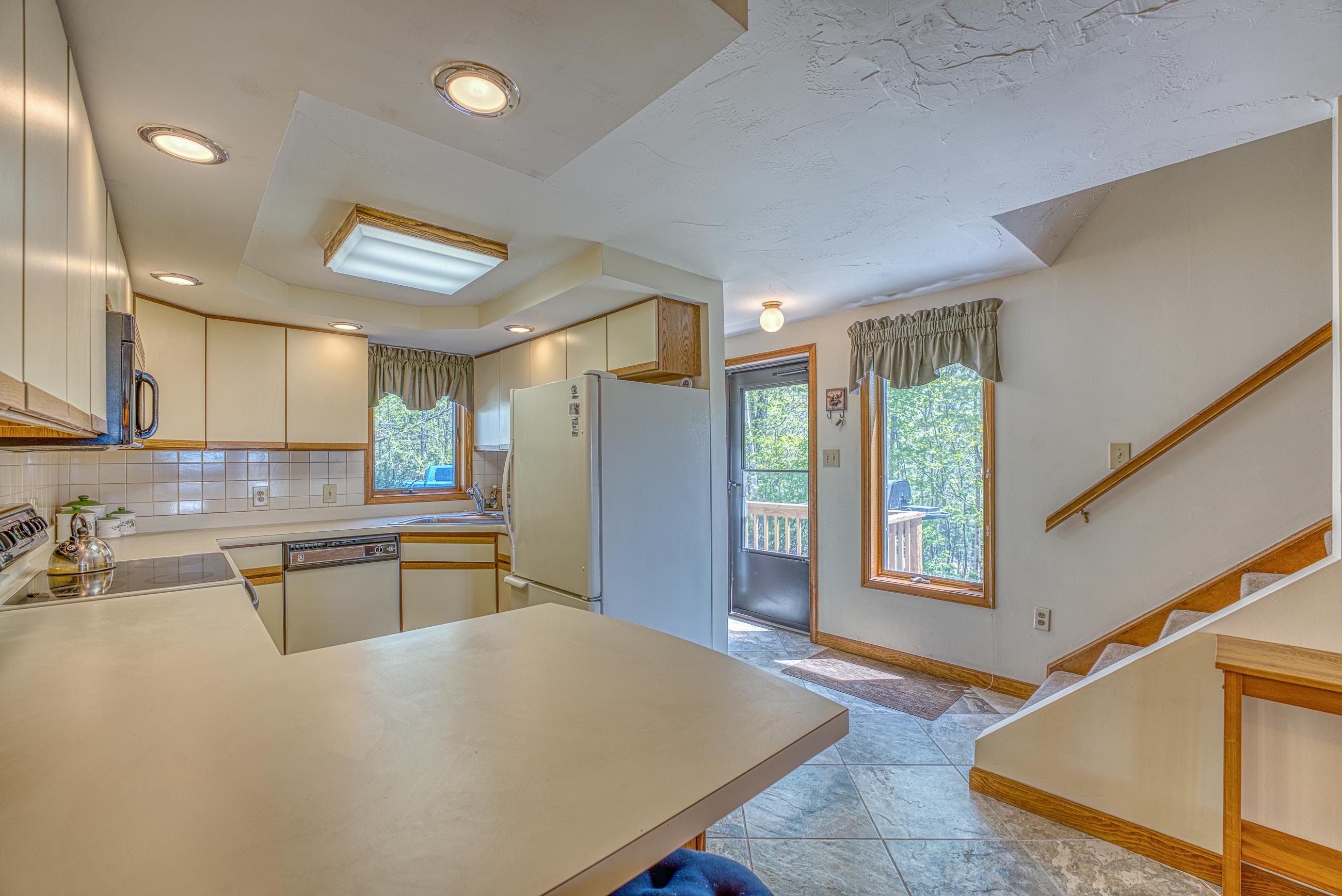 182 Pinnacle Road, Unit 6 Campton, NH 03223 - Photo 8 of 36