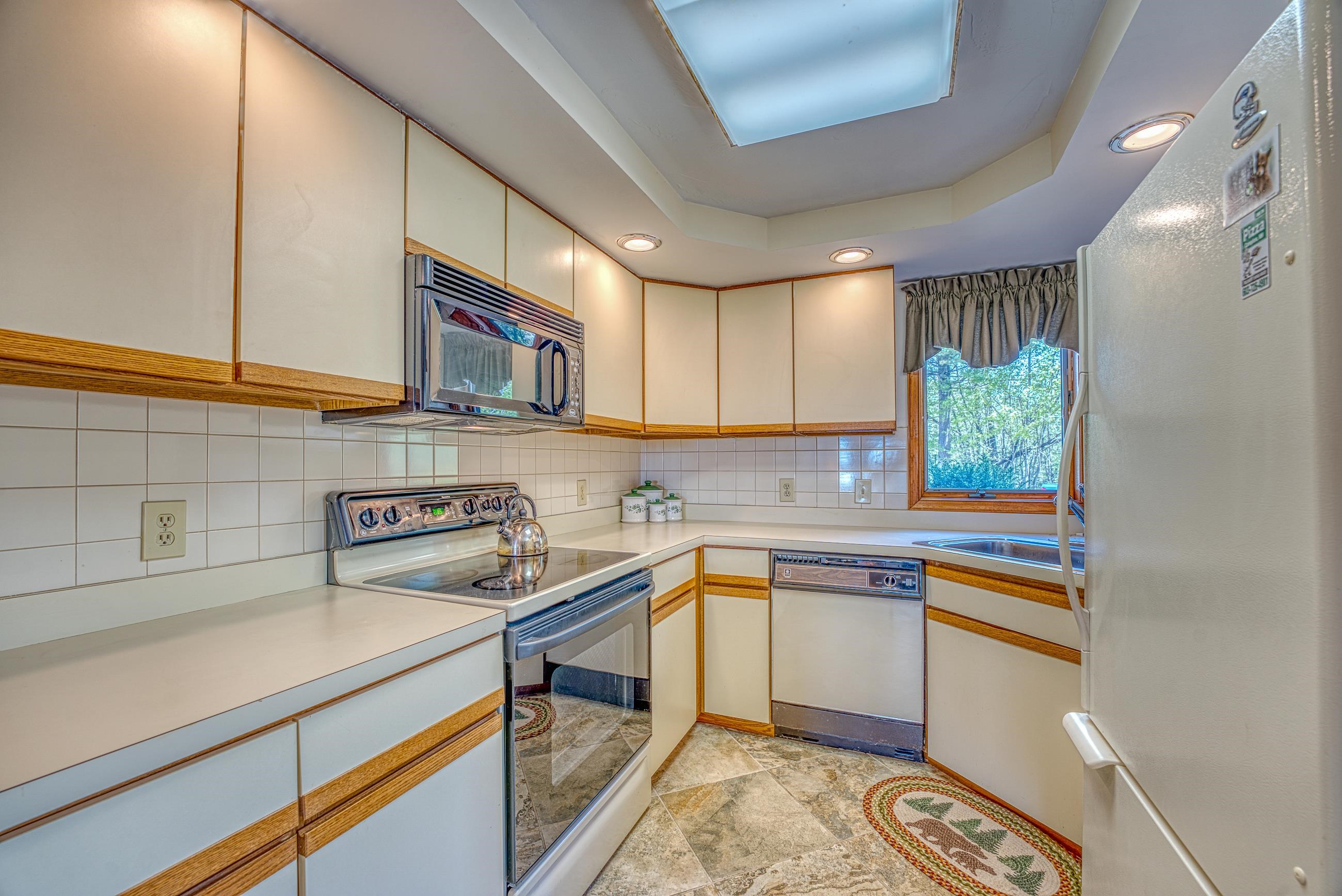 182 Pinnacle Road, Unit 6 Campton, NH 03223 - Photo 10 of 36