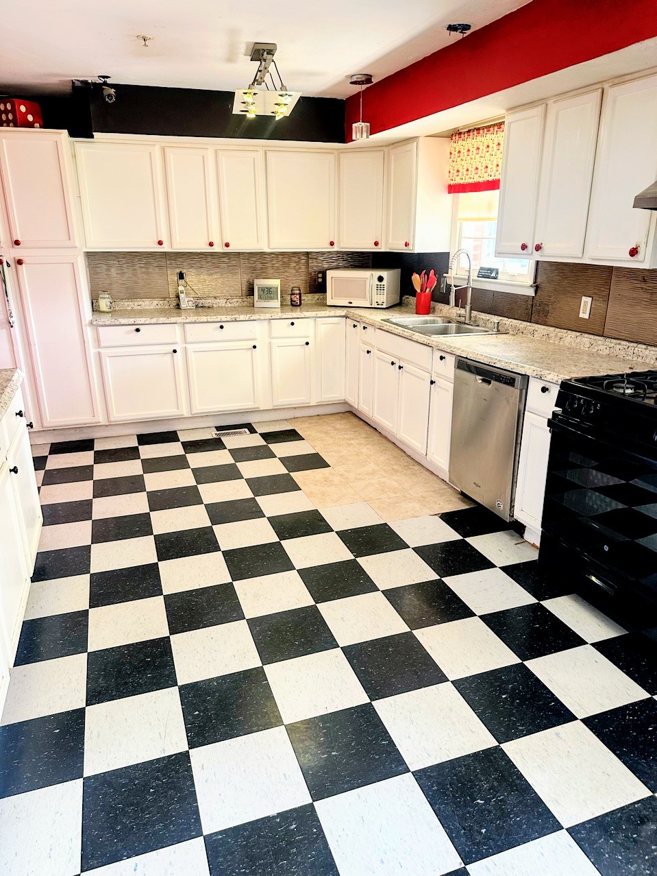 1104 Old Charlotte Road White Bluff, TN 37187 - Photo 17 of 23