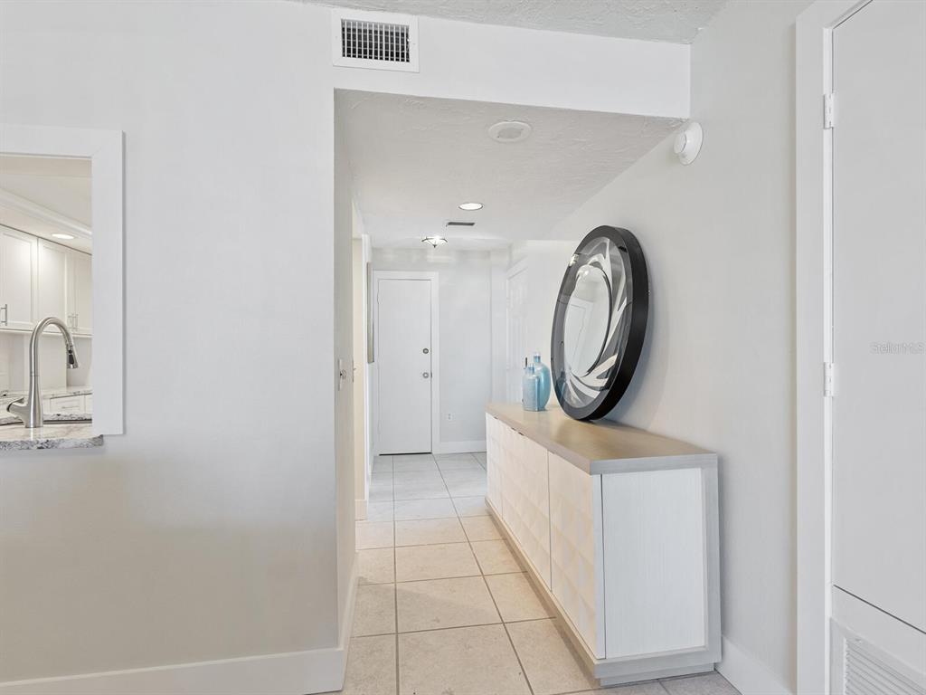 5880 Midnight Pass Road, Unit 906 Sarasota, FL 34242 - Photo 14 of 43