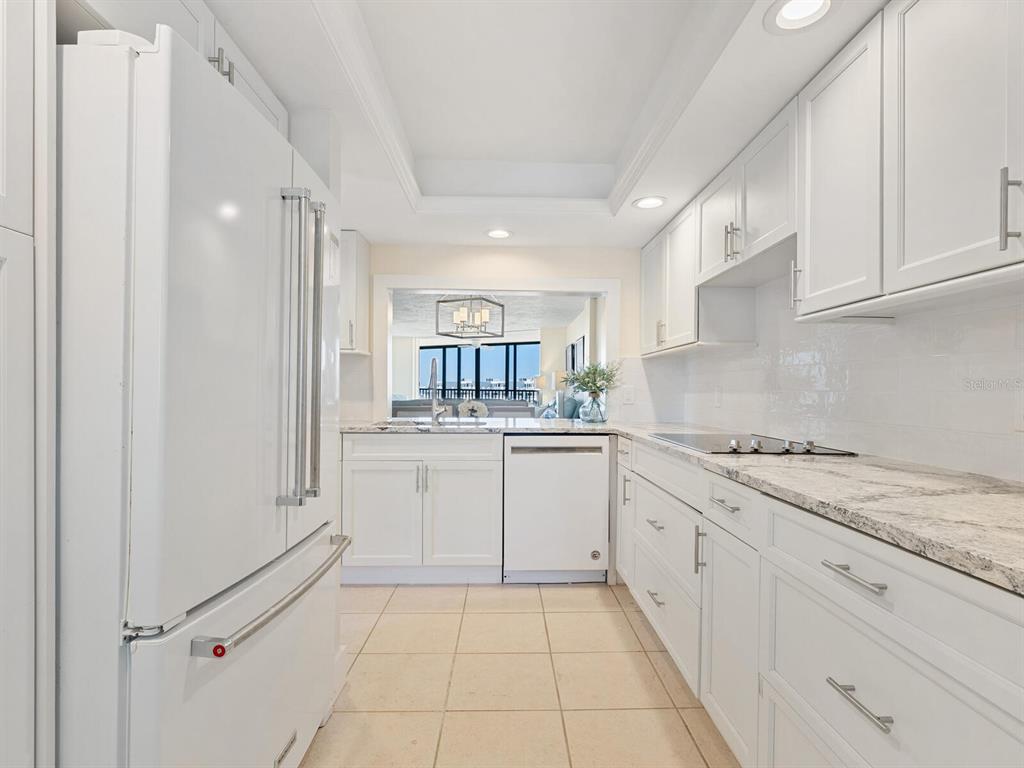 5880 Midnight Pass Road, Unit 906 Sarasota, FL 34242 - Photo 19 of 43