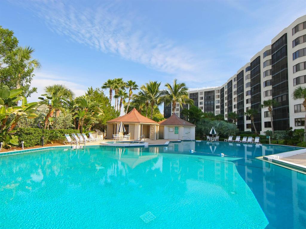 5880 Midnight Pass Road, Unit 906 Sarasota, FL 34242 - Photo 32 of 43