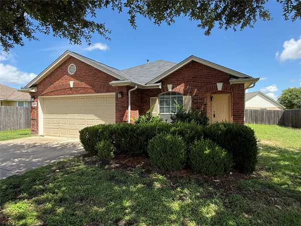 $1,995 | 511 West South Street, Leander, TX 78641