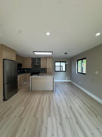 $2,500 | 2387 Jennings Street, Gary, IN 46404