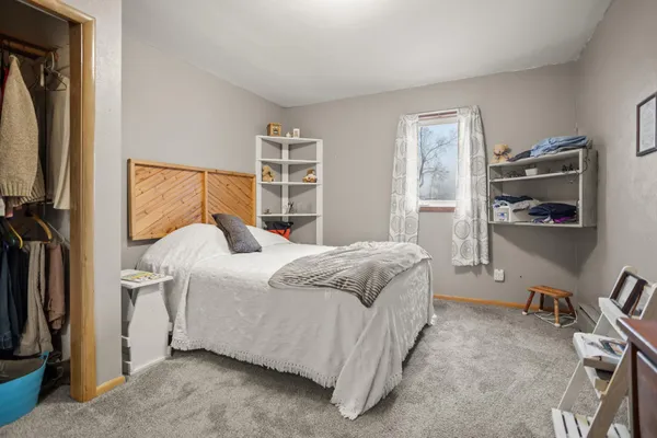 $157,000 | 424 4th Street Southeast, Hope, ND 58046