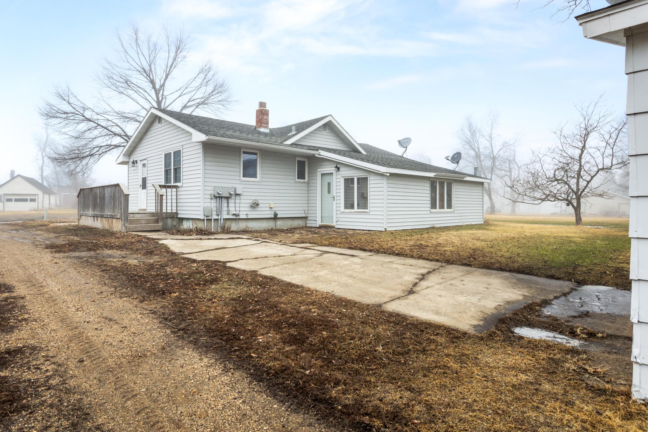 424 4th Street Southeast Hope, ND 58046 - Photo 33 of 39
