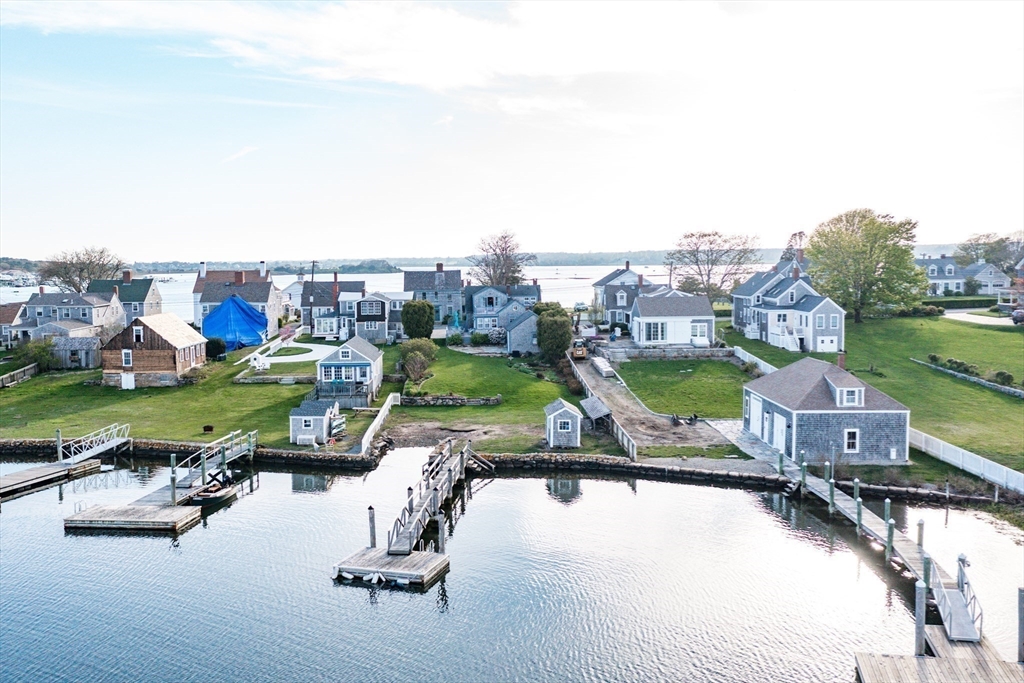 2032 Main Road Westport, MA 02791 - Photo 1 of 43