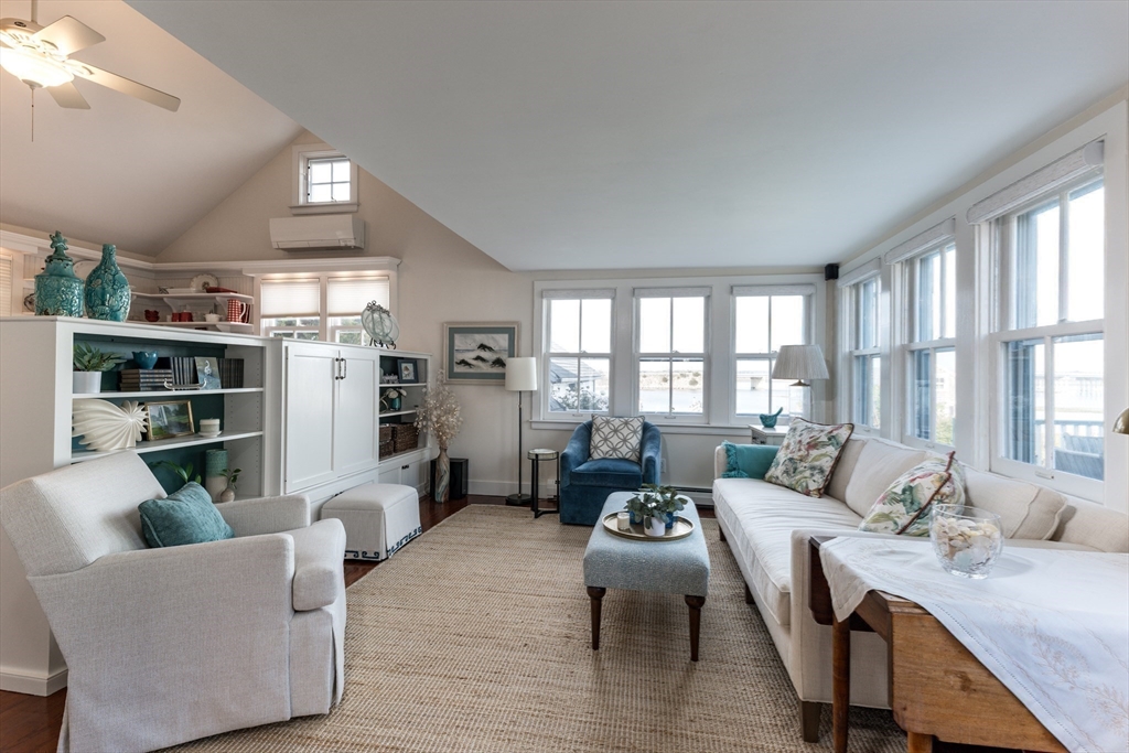 2032 Main Road Westport, MA 02791 - Photo 11 of 43