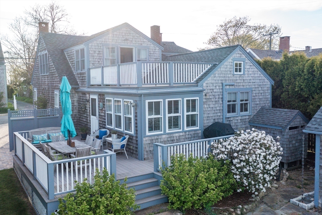2032 Main Road Westport, MA 02791 - Photo 3 of 43