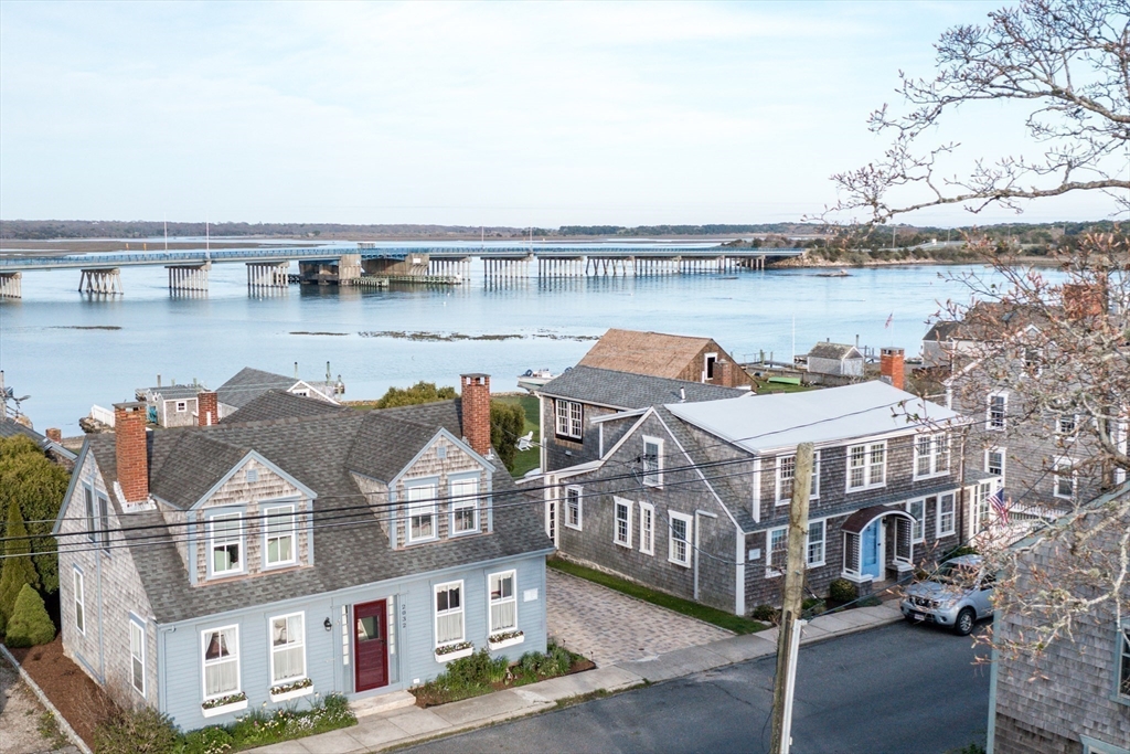 2032 Main Road Westport, MA 02791 - Photo 7 of 43