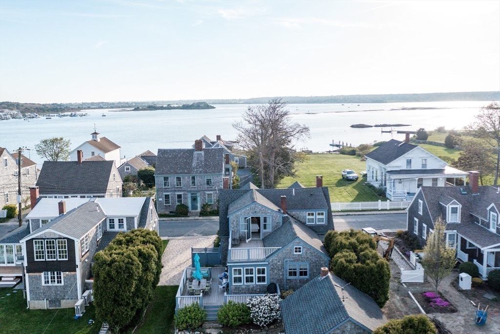 2032 Main Road Westport, MA 02791 - Photo 8 of 43