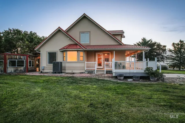 $1,180,000 | 3139 North 2900 East, Twin Falls, ID 83301