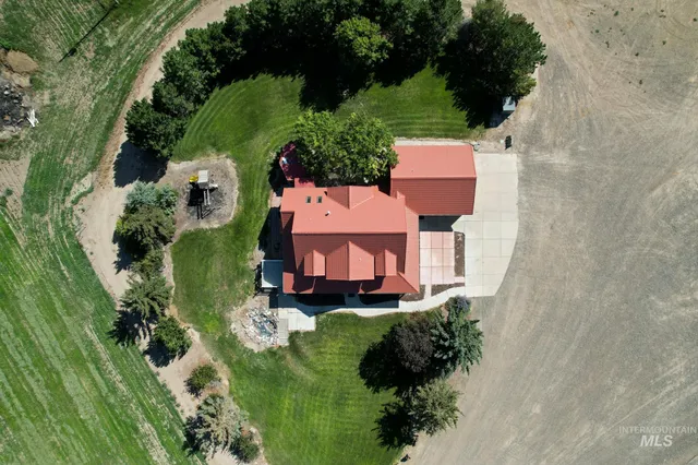 $1,180,000 | 3139 North 2900 East, Twin Falls, ID 83301