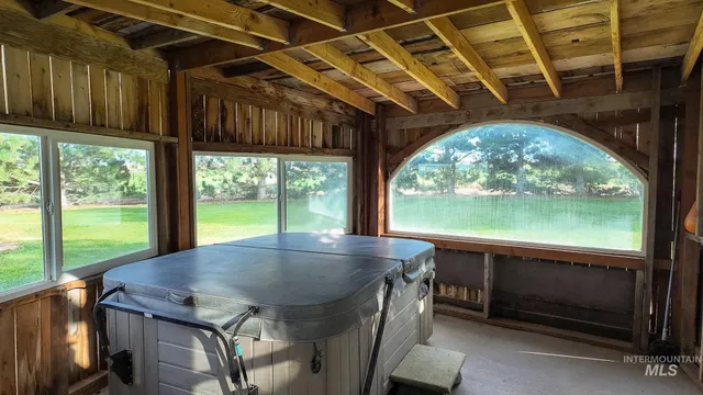 $1,180,000 | 3139 North 2900 East, Twin Falls, ID 83301