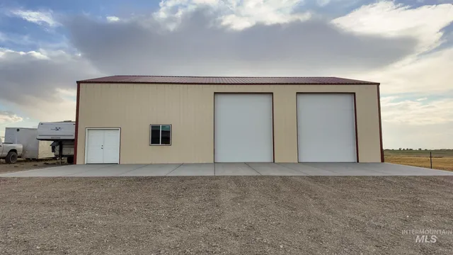 $1,180,000 | 3139 North 2900 East, Twin Falls, ID 83301