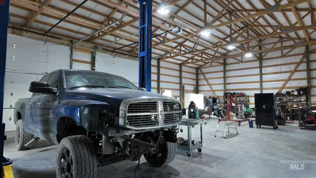 $1,180,000 | 3139 North 2900 East, Twin Falls, ID 83301