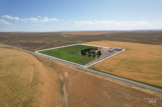 $1,180,000 | 3139 North 2900 East, Twin Falls, ID 83301