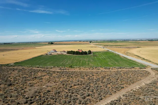 $1,180,000 | 3139 North 2900 East, Twin Falls, ID 83301