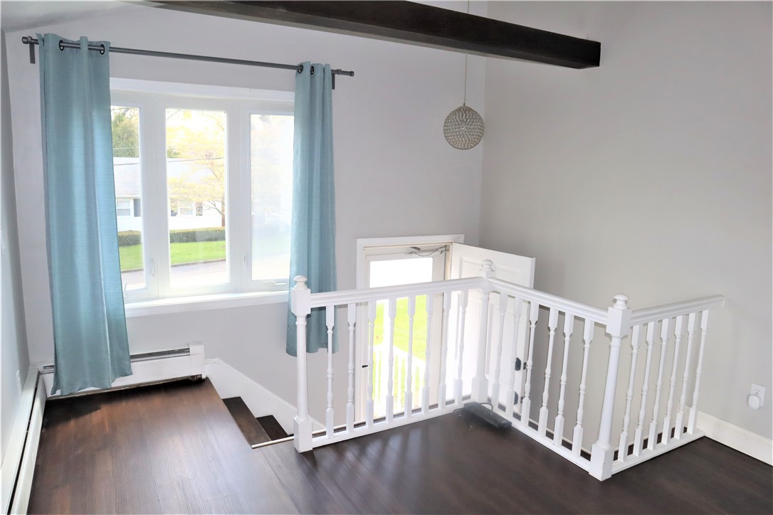 139 Tennyson Road Warwick, RI 02888 - Photo 8 of 19 Gallery Image 8