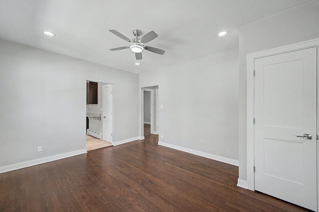4945 West Addison Street Chicago, IL 60641 - Photo 15 of 47