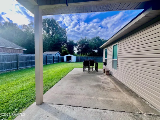 $1,895 | 303 Ouachita Drive, Lafayette, LA 70506