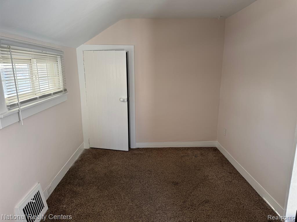 209 Detroit Street Milford, MI 48381 - Photo 15 of 15