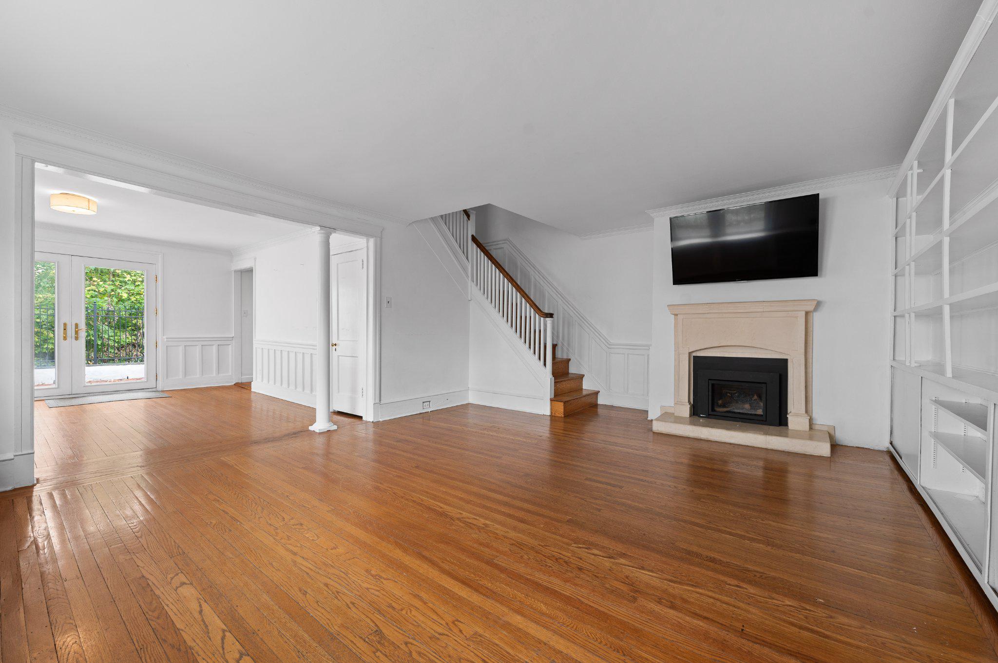 20 Tenmore Road Haverford, PA 19041 - Photo 5 of 26 Living Room & Dining Room