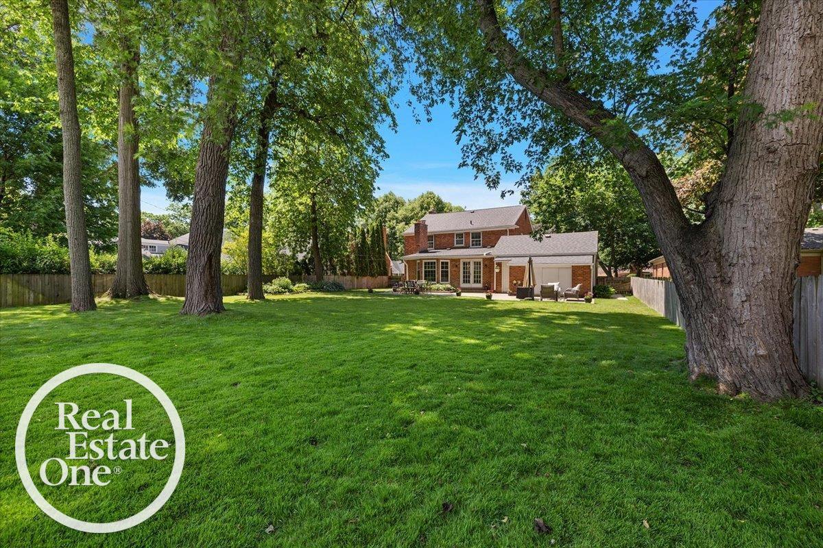 324 Cloverly Road Grosse Pointe Farms, MI 48236 - Photo 42 of 46