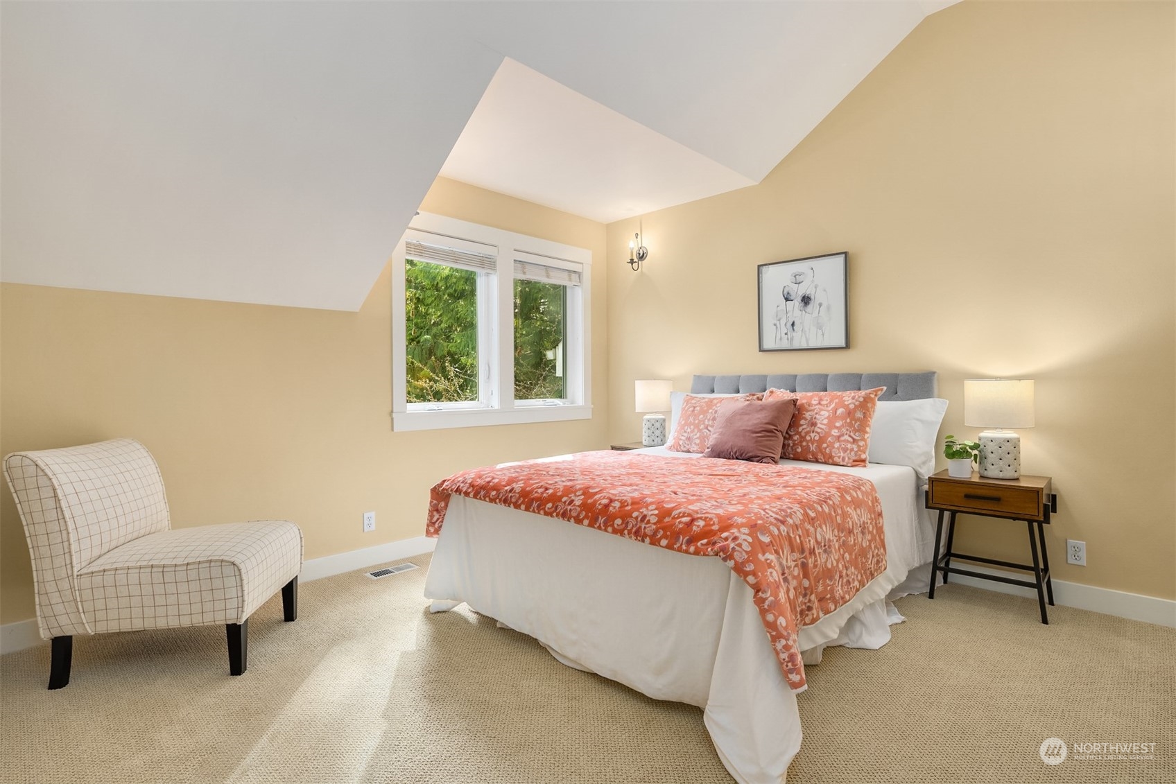 14100 Stranne Road Northeast Bainbridge Island, WA 98110 - Photo 18 of 40 Gallery Image 18