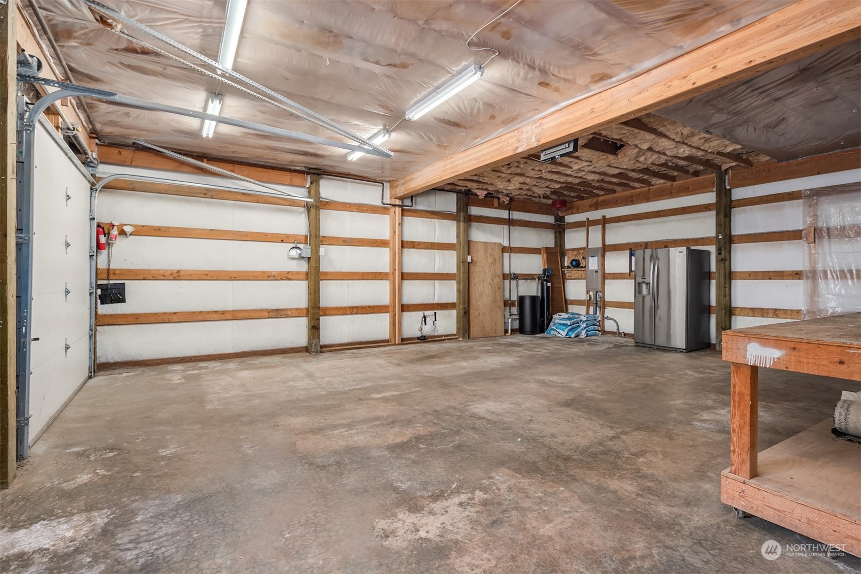 14100 Stranne Road Northeast Bainbridge Island, WA 98110 - Photo 32 of 40 Gallery Image 32