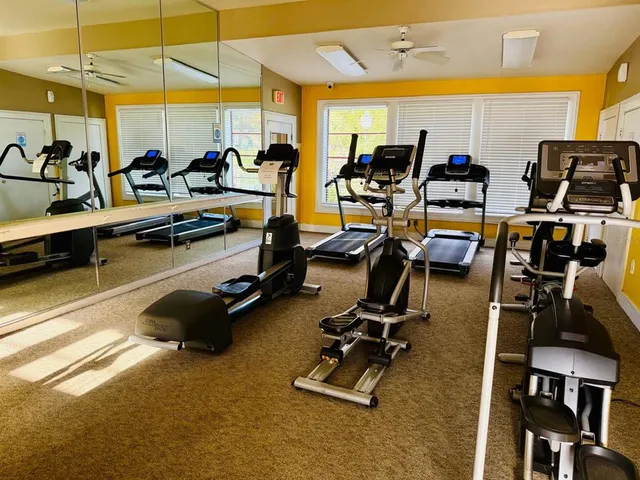 $150,000 | 216 Afton Square, Unit 202, Altamonte Springs, FL 32714