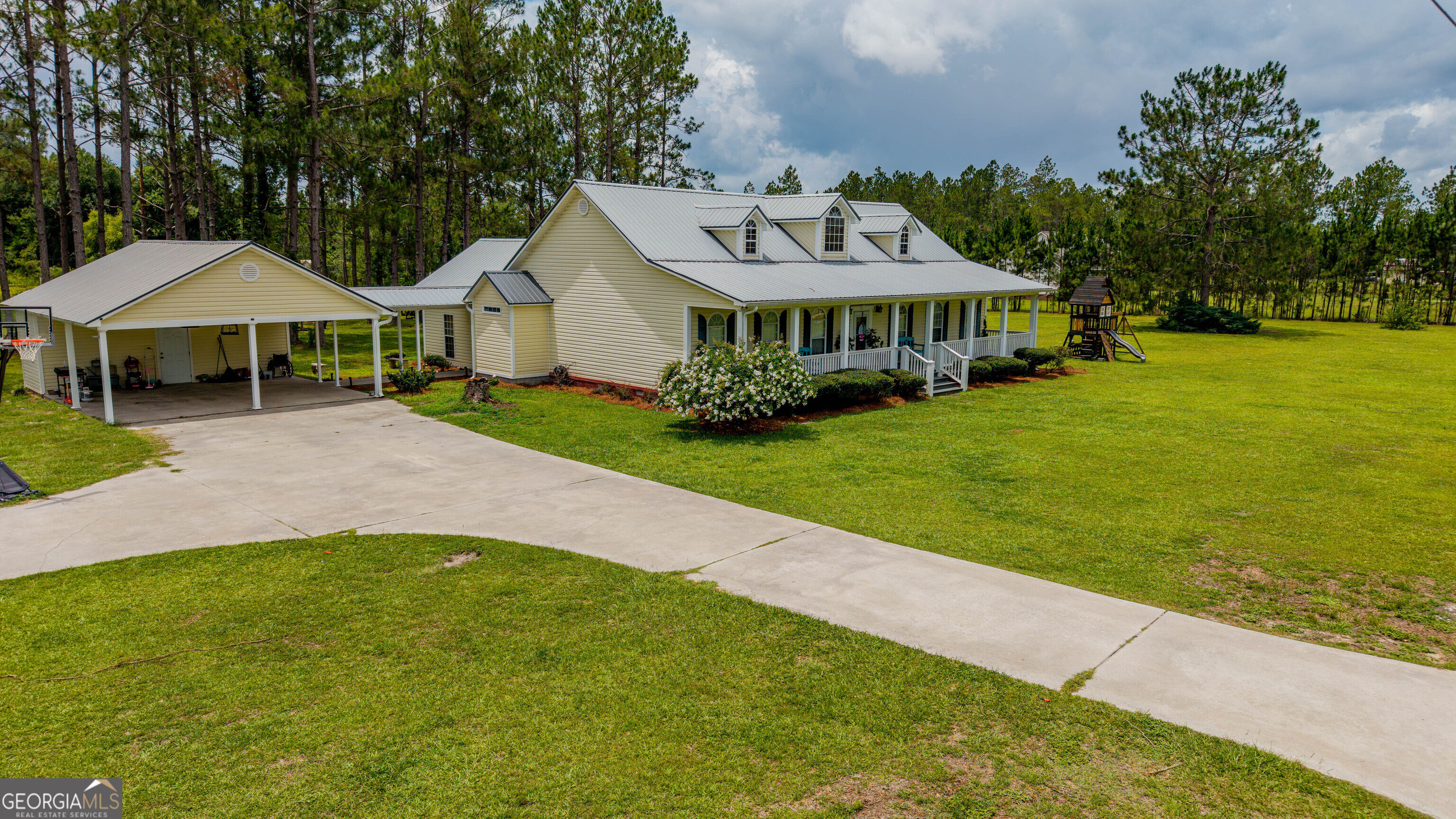 115 Becca Lane Homerville, GA 31634 - Photo 9 of 66