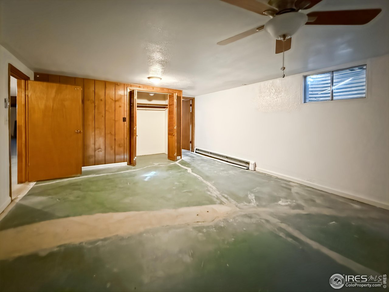 1695 6th Street Limon, CO 80828 - Photo 23 of 32 a view of an empty room with a window
