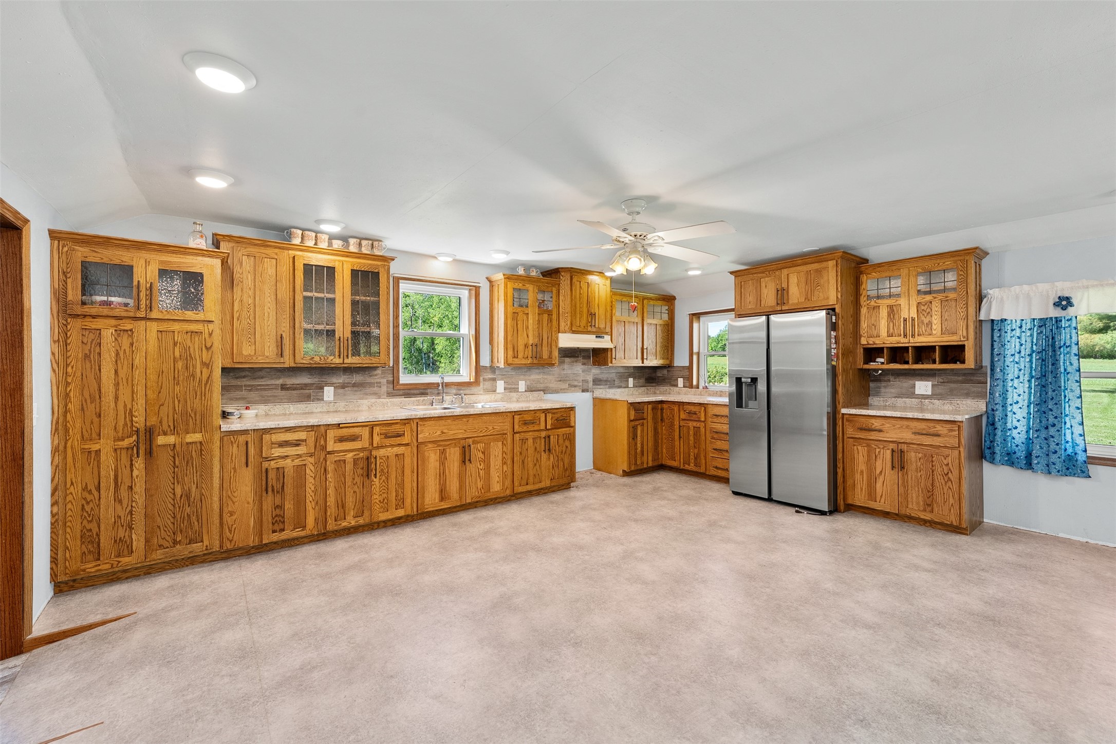 W9663 Kington Road Thorp, WI 54771 - Photo 10 of 47