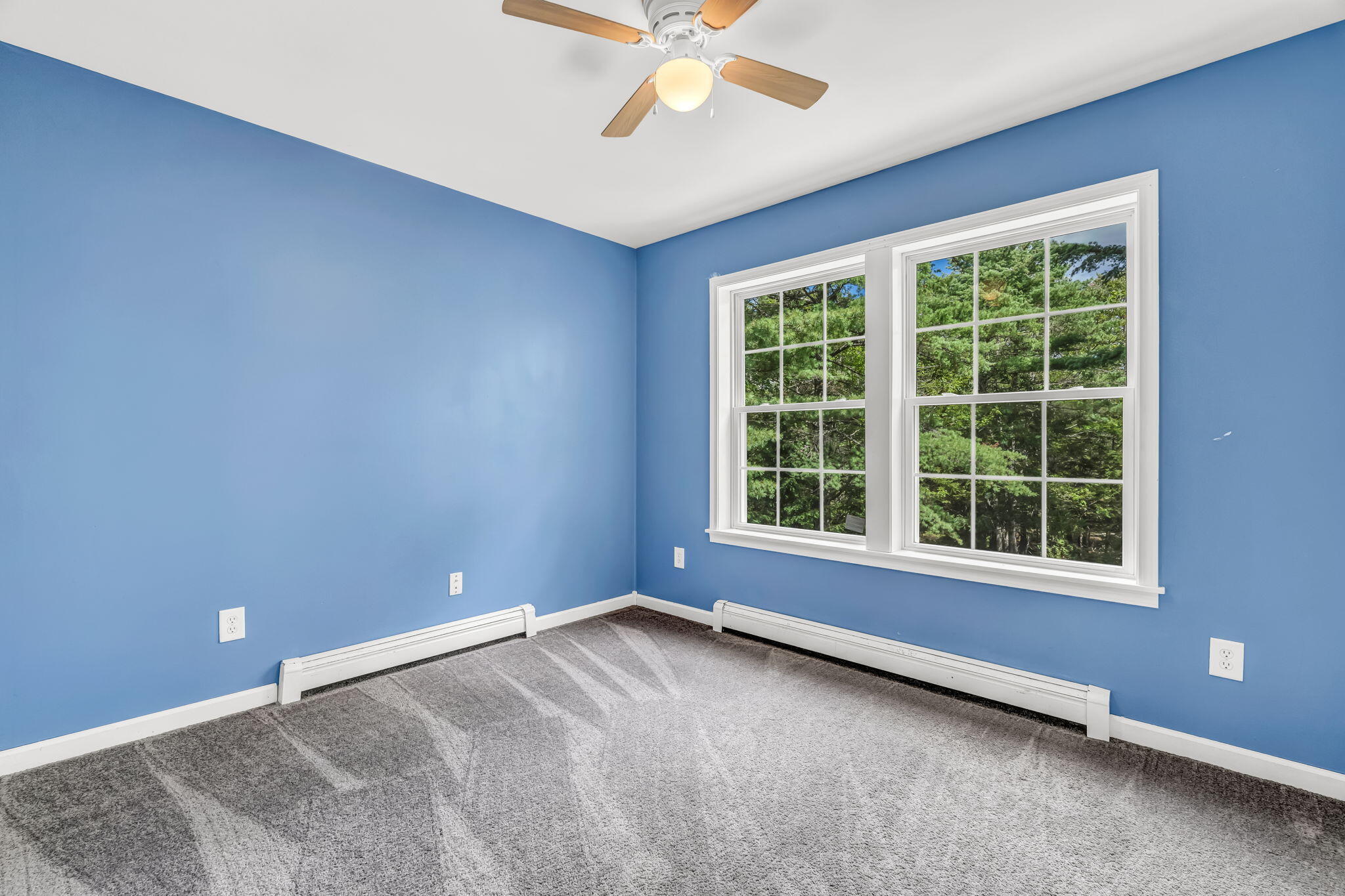 25 North End Road Georgetown, ME 04548 - Photo 30 of 61 Second Bedroom