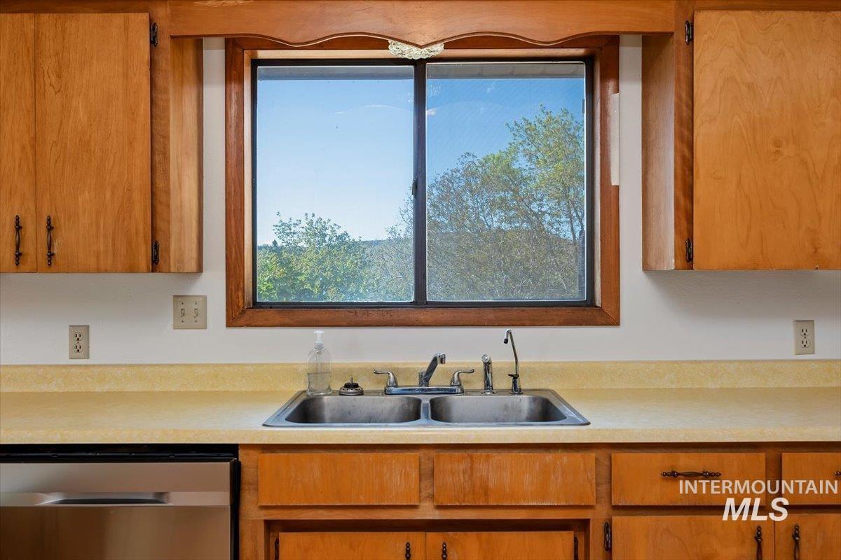 1211 4338 Road North Buhl, ID 83316 - Photo 20 of 35