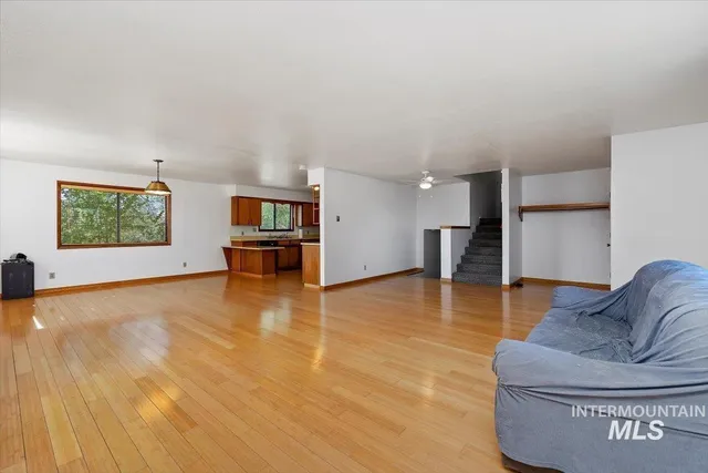 $449,900 | 1211 4338 Road North, Buhl, ID 83316