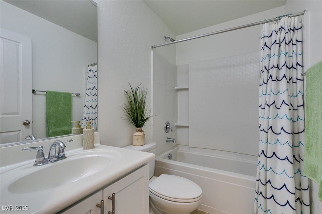 2617 Courgette Way Henderson, NV 89044 - Photo 39 of 52 Second upstairs bathroom with combo shower/tub and
