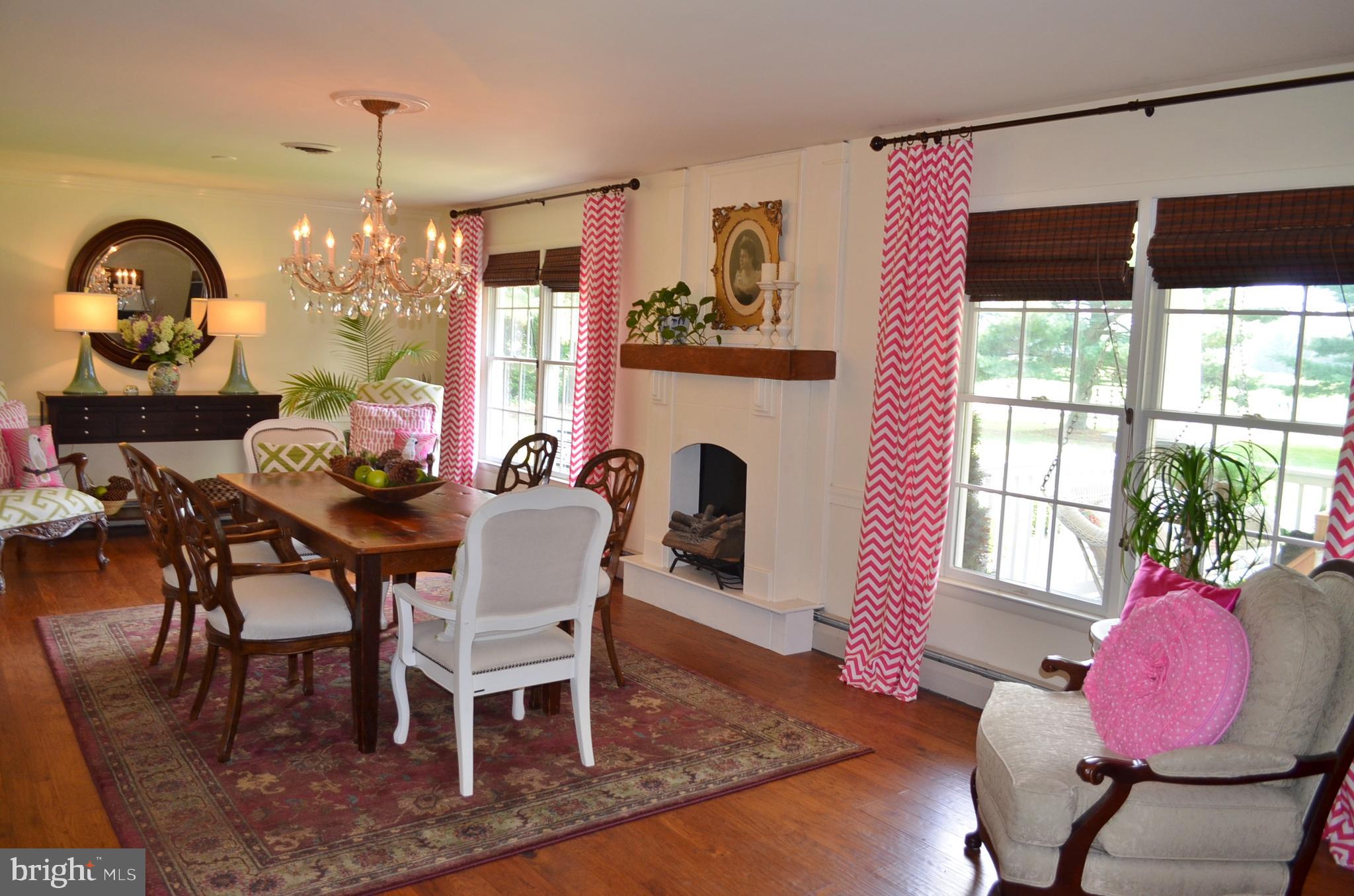 1514 New Bridge Road Pocomoke City, MD 21851 - Photo 12 of 96 Dining w/electric fireplace