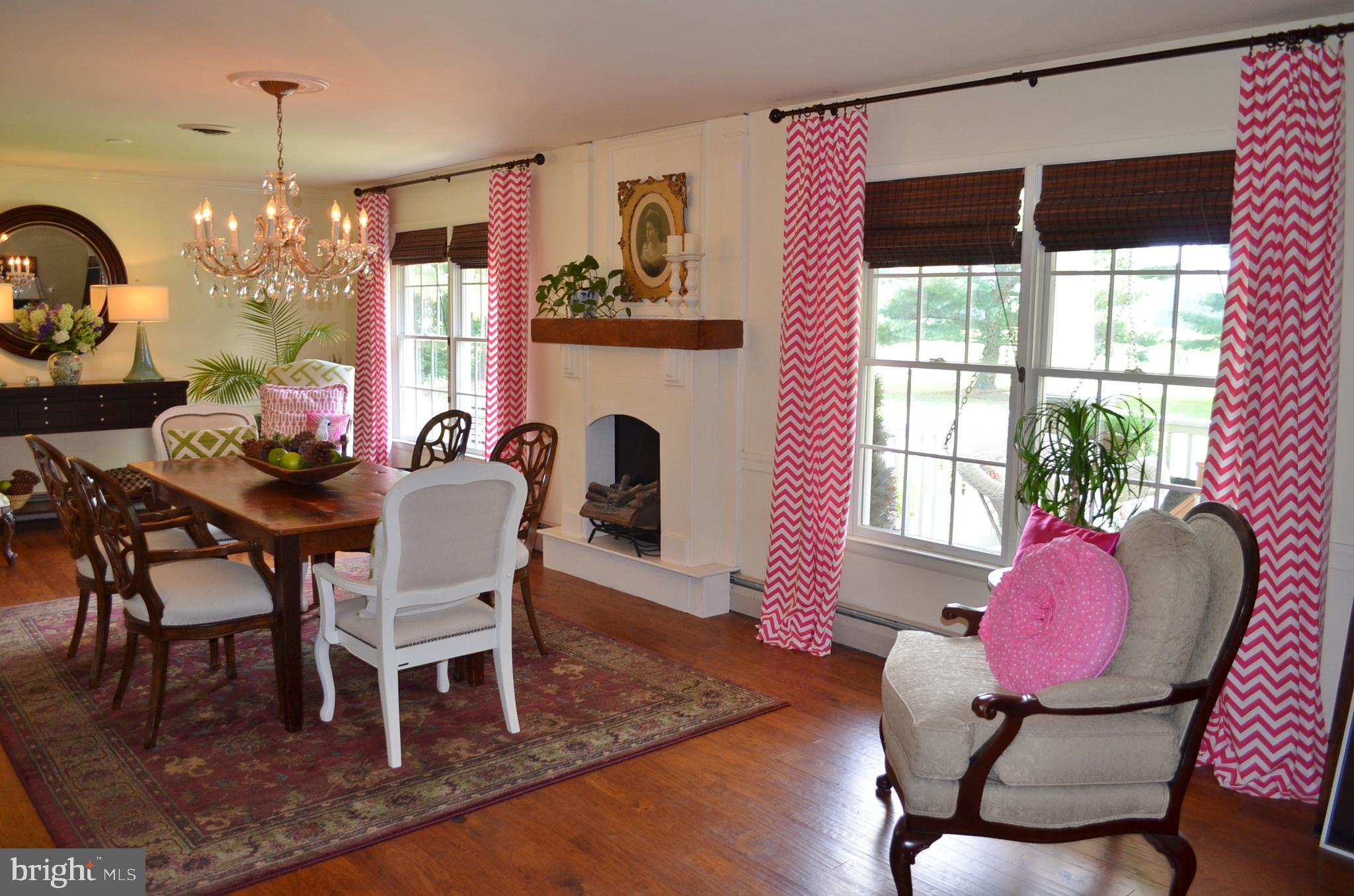 1514 New Bridge Road Pocomoke City, MD 21851 - Photo 16 of 96 Dining rm w/ beautiful hardwd flrs