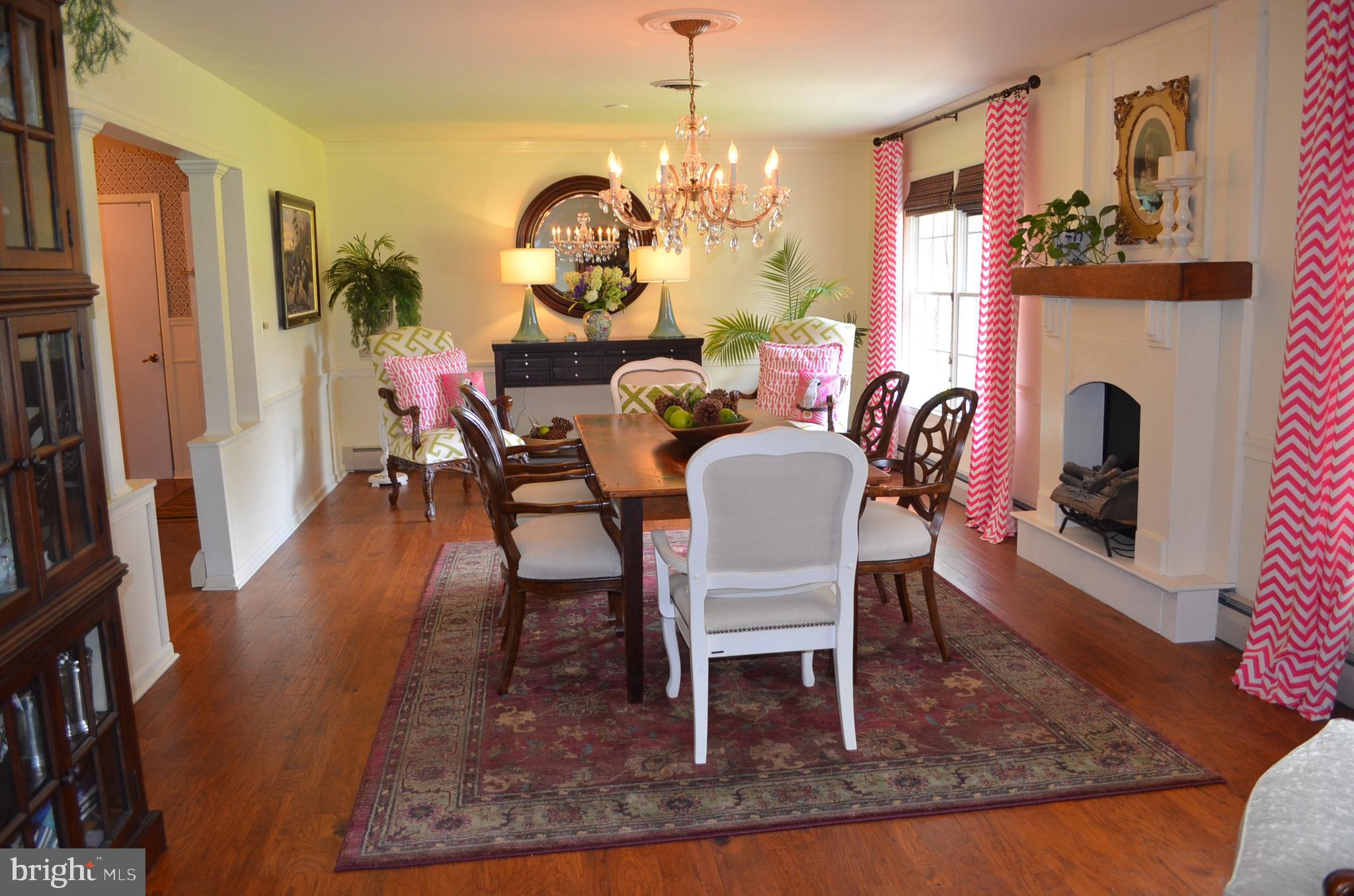 1514 New Bridge Road Pocomoke City, MD 21851 - Photo 9 of 96 Dining w/electric fireplace