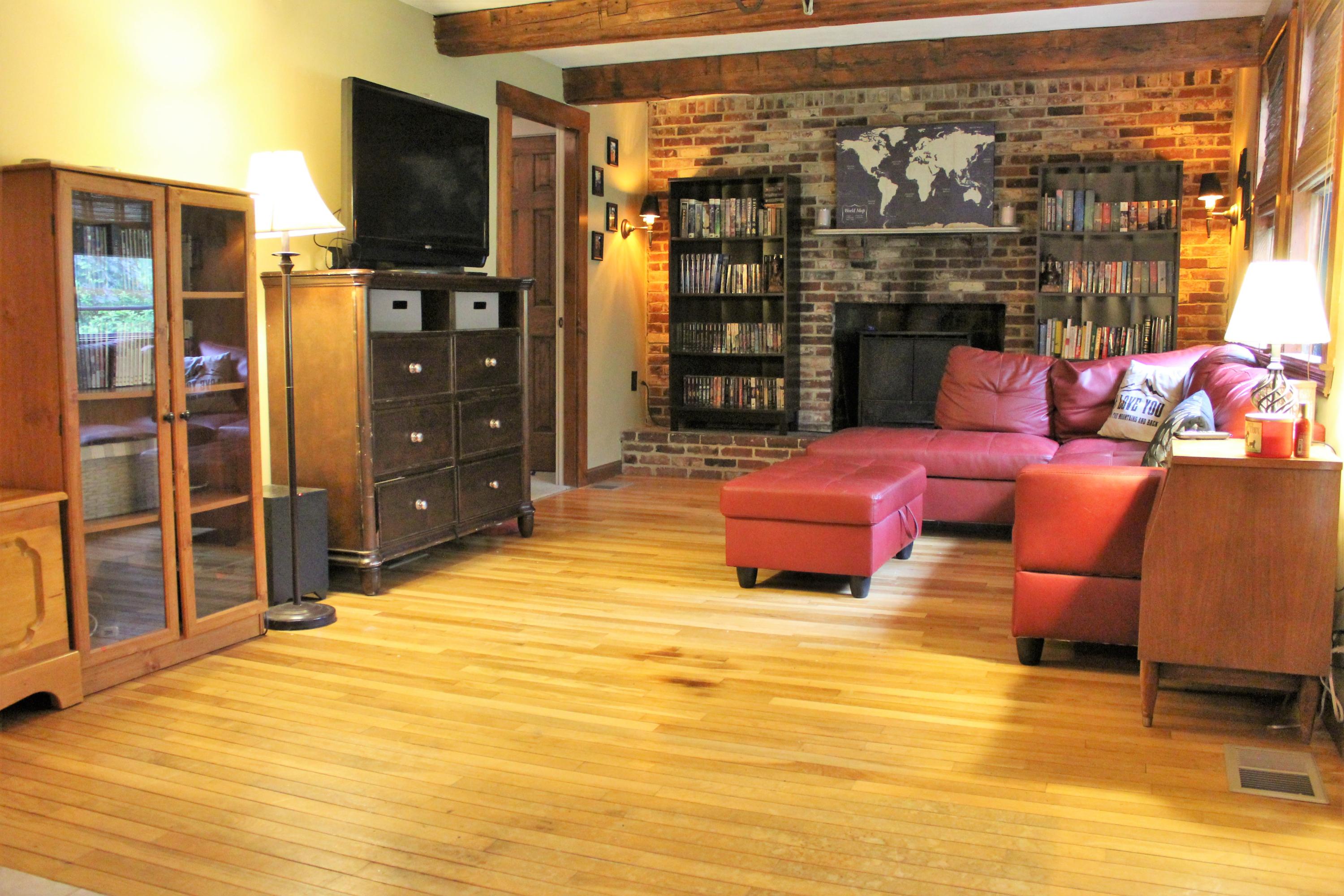 31 Shady Nook Road Newfield, ME 04095 - Photo 10 of 18 10 Living room